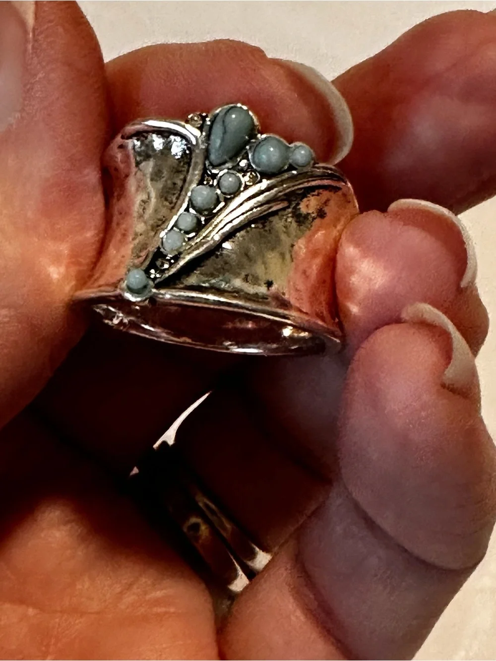 Silver tone Turquoise Accent Women's Ring size 8